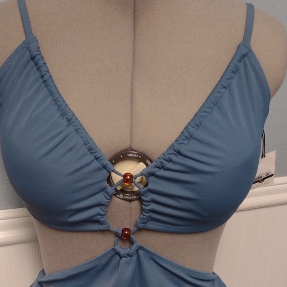 New Blue One-Piece Swimsuit,Blue,  Vacation,Beach - Picture 3 of 8